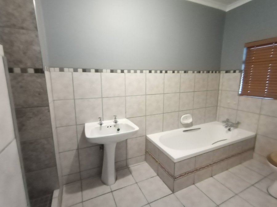 2 Bedroom Property for Sale in Parys Free State